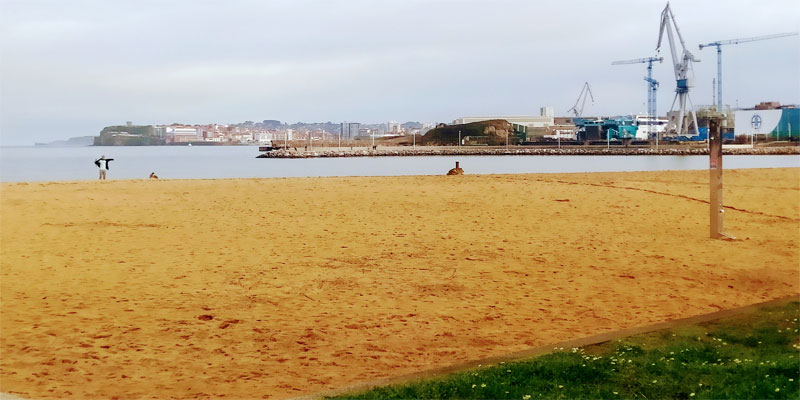 Playa del Arbeyal Gijón