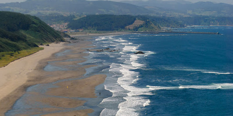 Surf Playón de Bayas Asturias