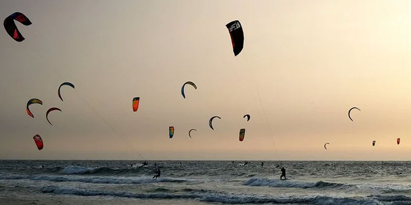 Kitesurf Gijón Playa San Lorenzo