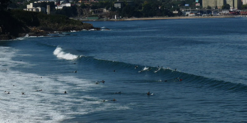 Surf Playa Bastiagueiro Coruña